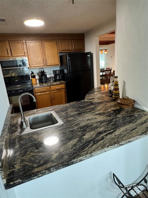 303 Sugar Top Dr Sugar Mountain, NC 28604