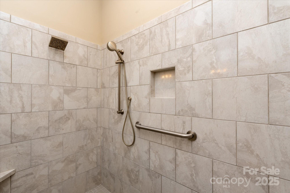 7913 Waverly Walk Ave Charlotte, NC 28277