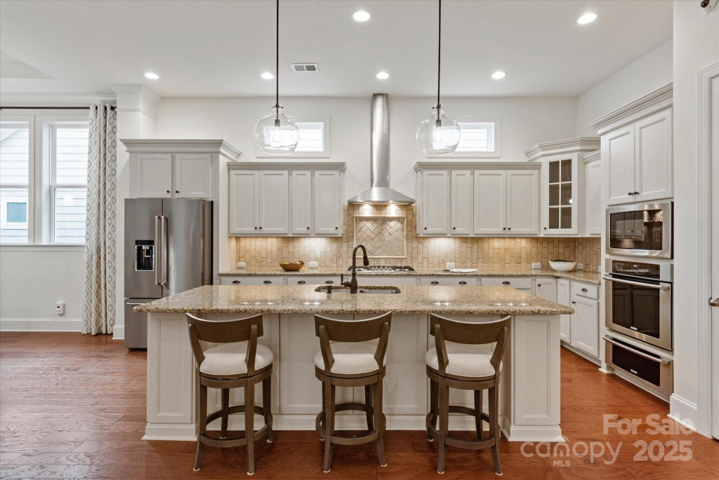 7913 Waverly Walk Ave Charlotte, NC 28277
