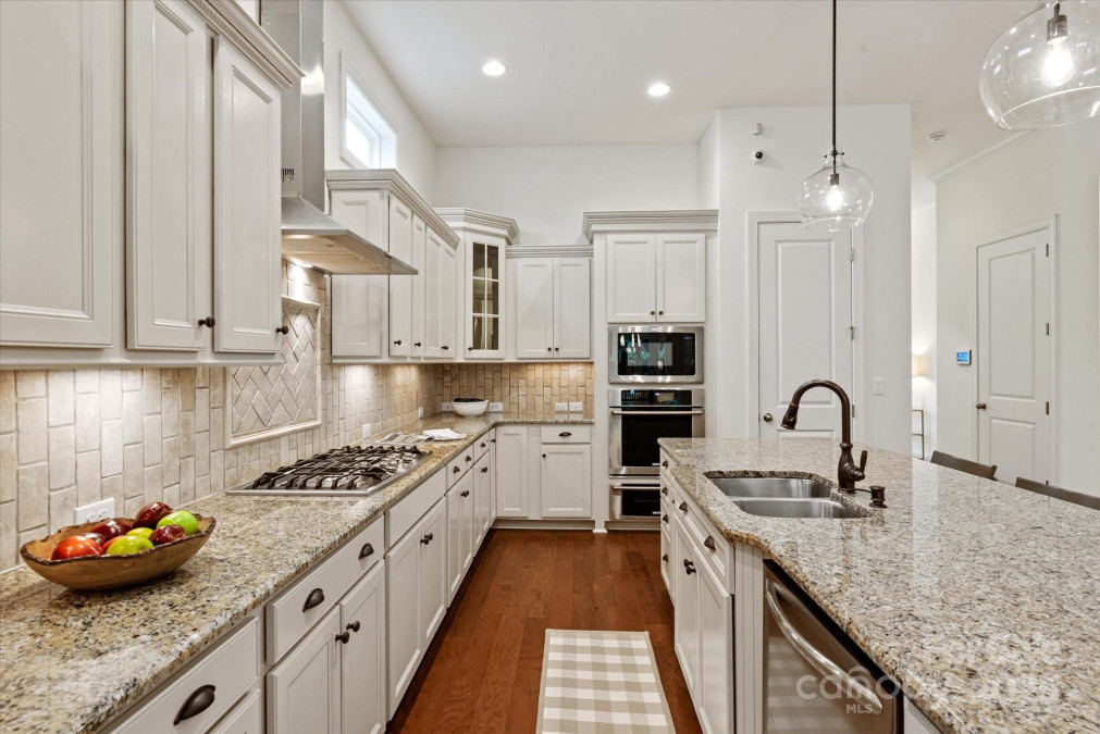 7913 Waverly Walk Ave Charlotte, NC 28277