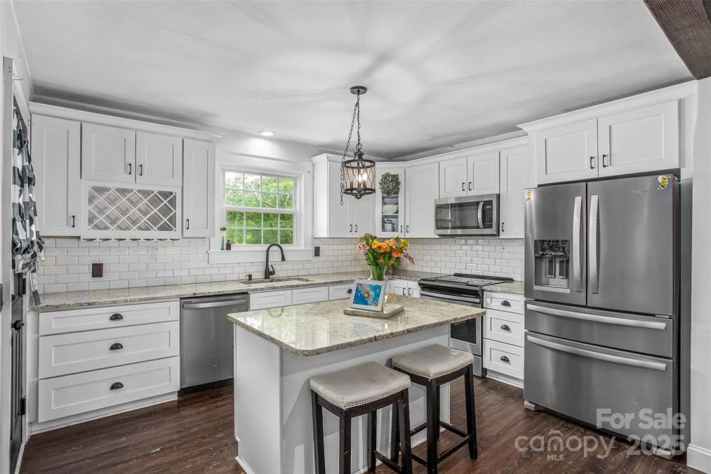 1078 Boones Cave Rd Lexington, NC 27295
