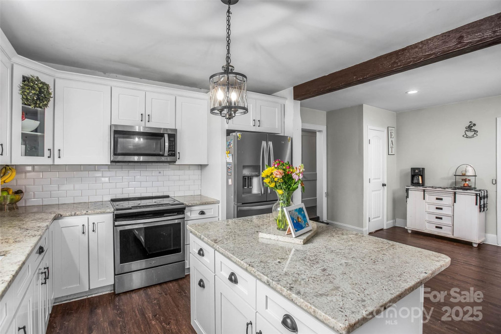 1078 Boones Cave Rd Lexington, NC 27295