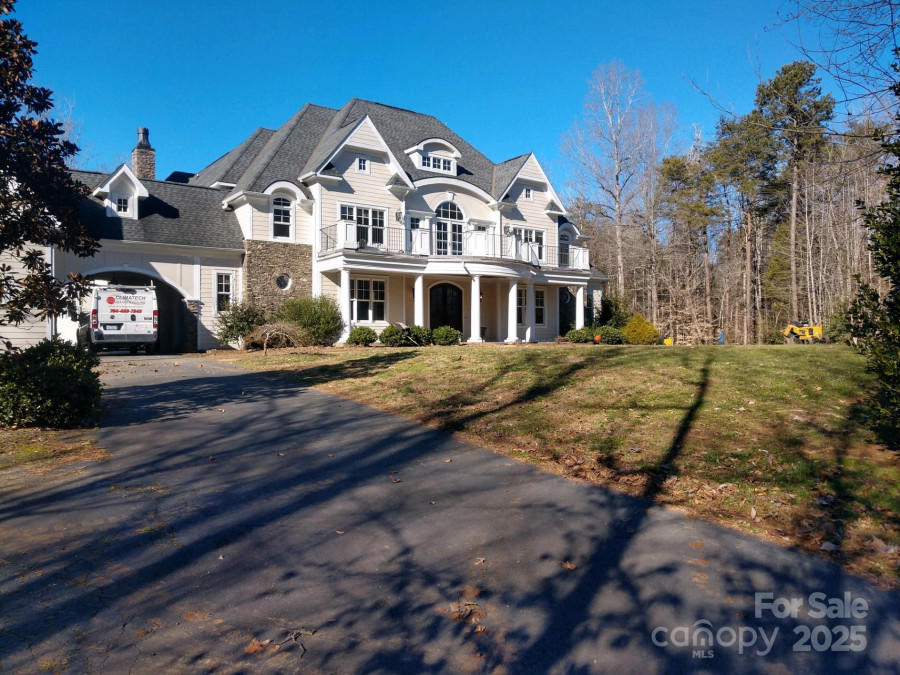 450 Greywalls Ln Iron Station, NC 28080