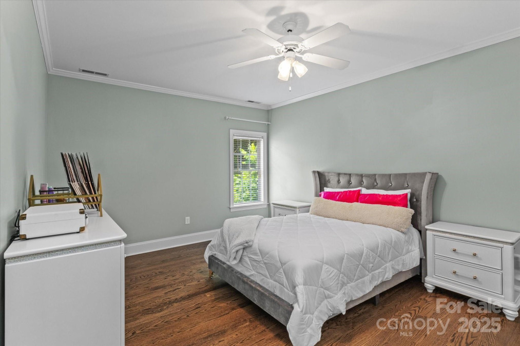 129 Alder Springs Ln Mooresville, NC 28117