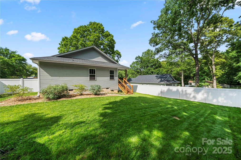6578 Bopre Ln Denver, NC 28037