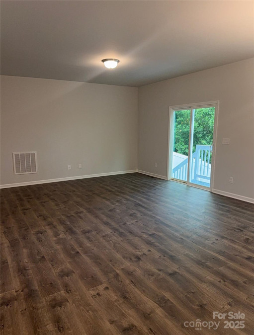7 Scott St Concord, NC 28025