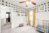 618 Heathermoor Ct Charlotte, NC 28209