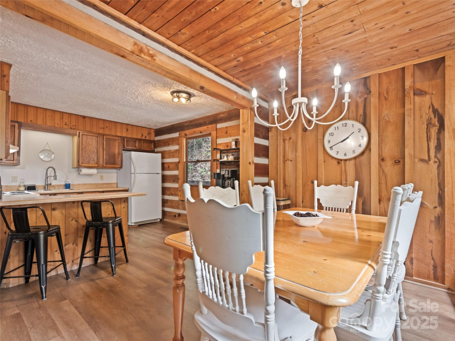 237 Biltmore Cir Bryson City, NC 28713