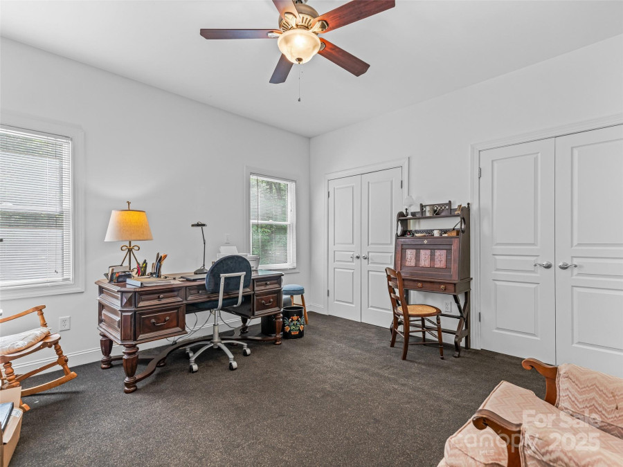 138 Bridlewood Trl Mills River, NC 28759