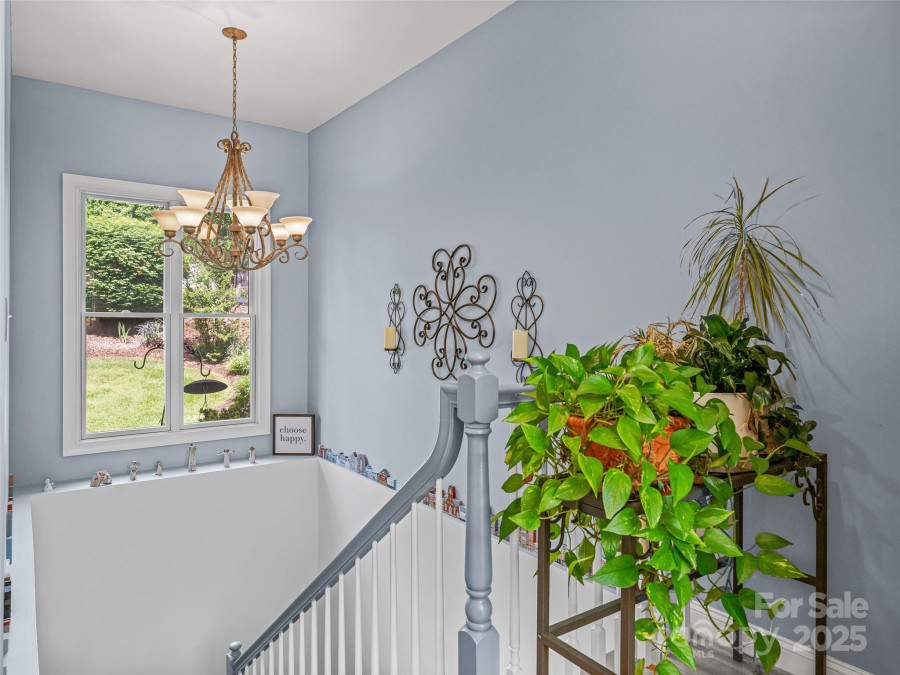 138 Bridlewood Trl Mills River, NC 28759