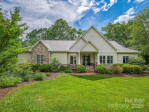 138 Bridlewood Trl Mills River, NC 28759