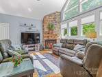 138 Bridlewood Trl Mills River, NC 28759