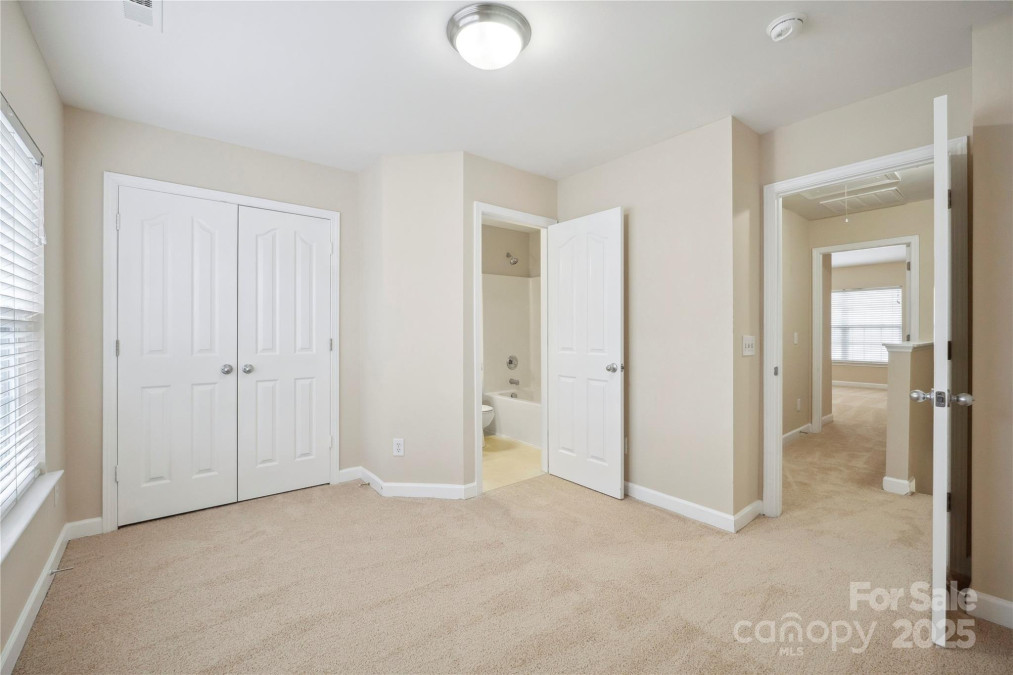 13358 Calloway Glen Dr Charlotte, NC 28273