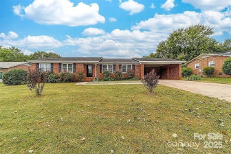 814 Rhodann Dr Shelby, NC 28152