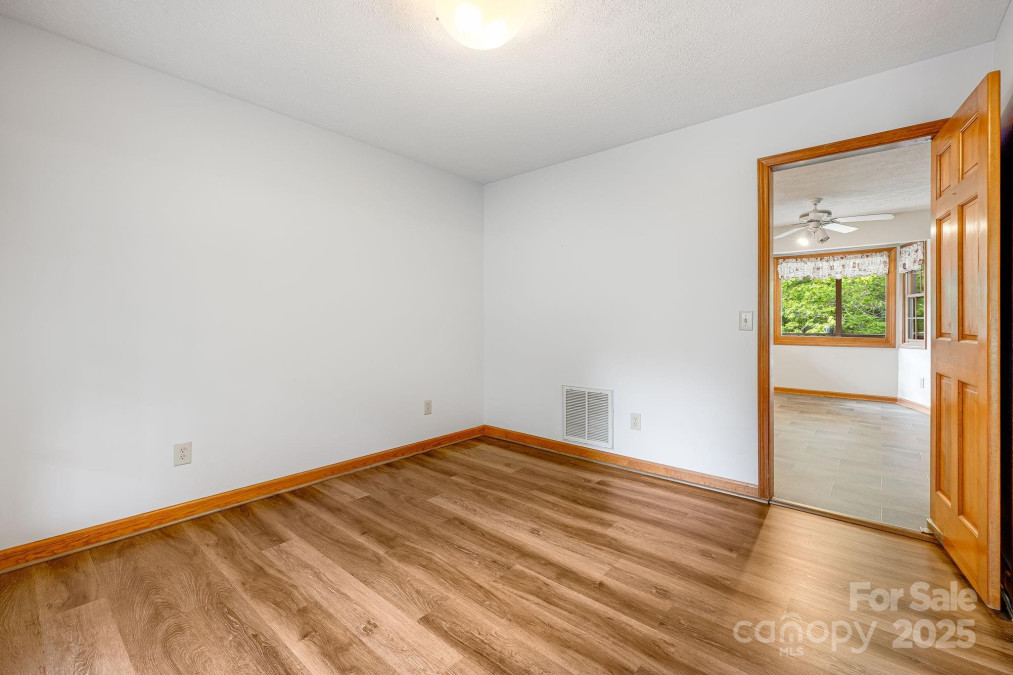 41 Morgan Branch Estate Candler, NC 28715