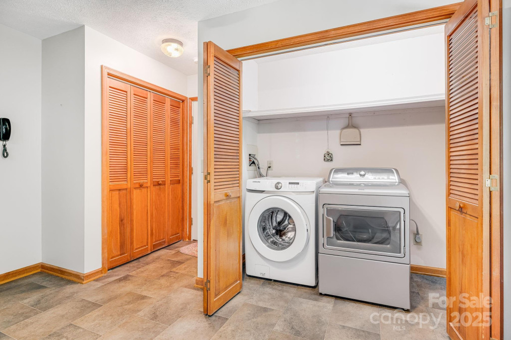 41 Morgan Branch Estate Candler, NC 28715
