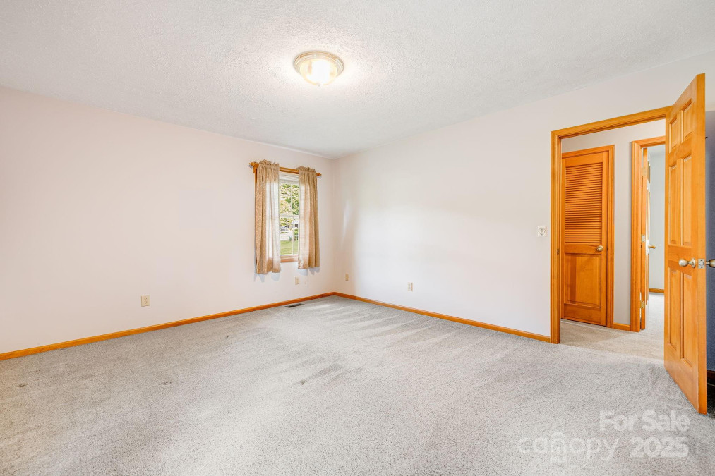 41 Morgan Branch Estate Candler, NC 28715