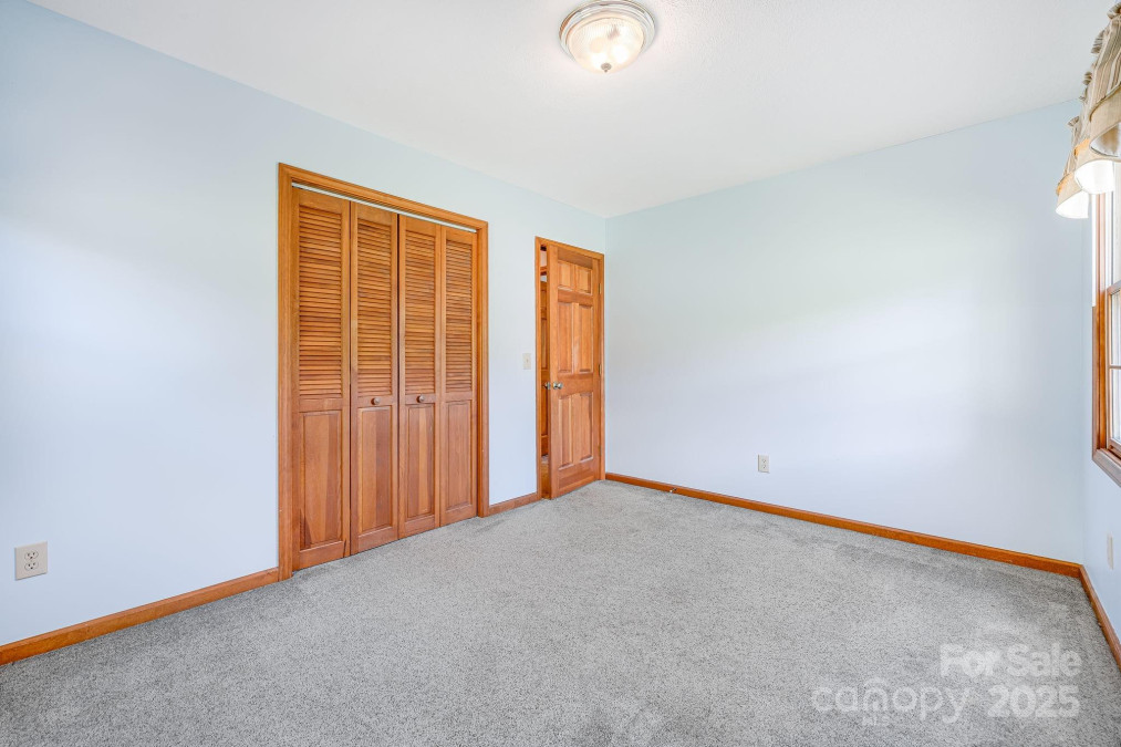 41 Morgan Branch Estate Candler, NC 28715