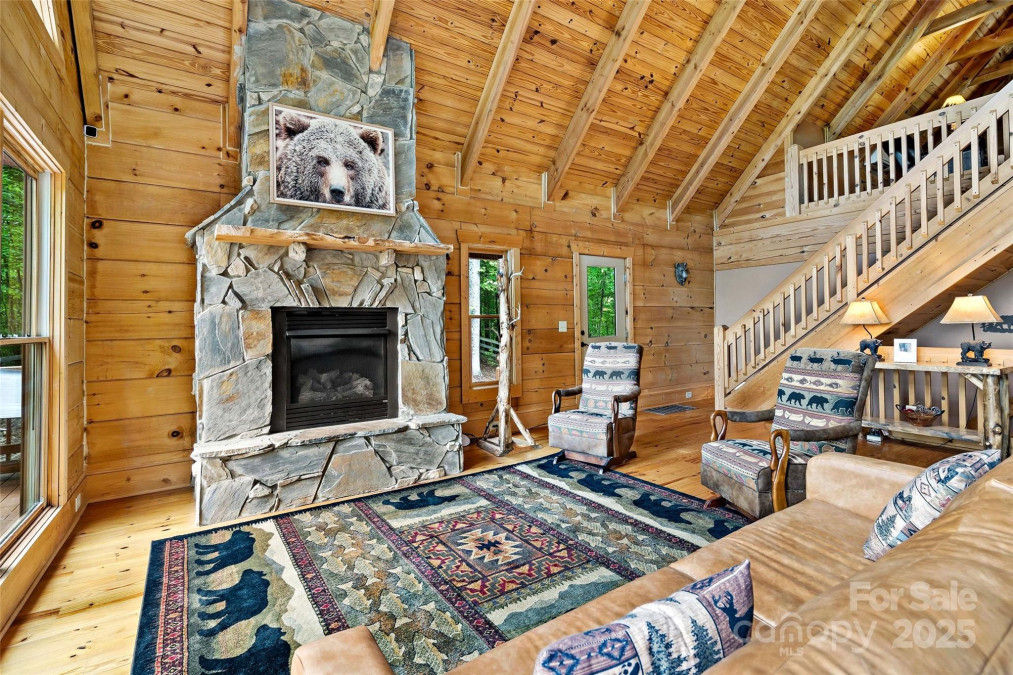 77 Pepperwood Dr Marion, NC 28752