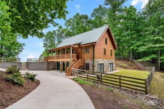 77 Pepperwood Dr Marion, NC 28752