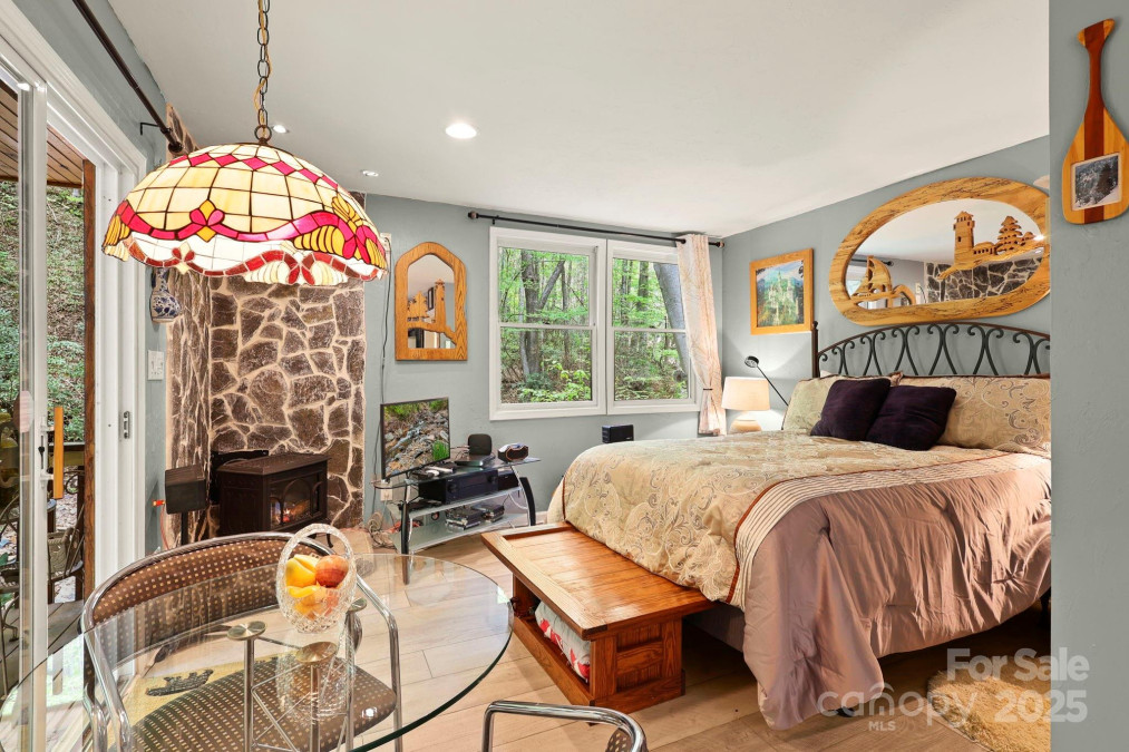 751 Millers Pond Ln Boone, NC 28607