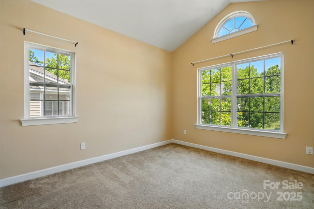 11209 Lazio Ln Charlotte, NC 28277
