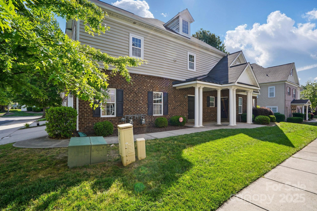 11209 Lazio Ln Charlotte, NC 28277