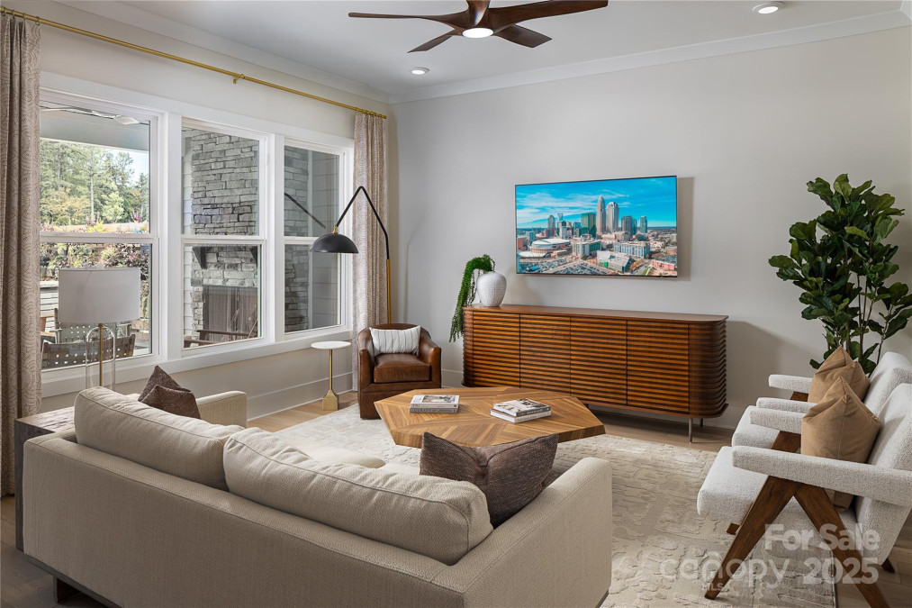 4134 Eastover Glen Rd Charlotte, NC 28269