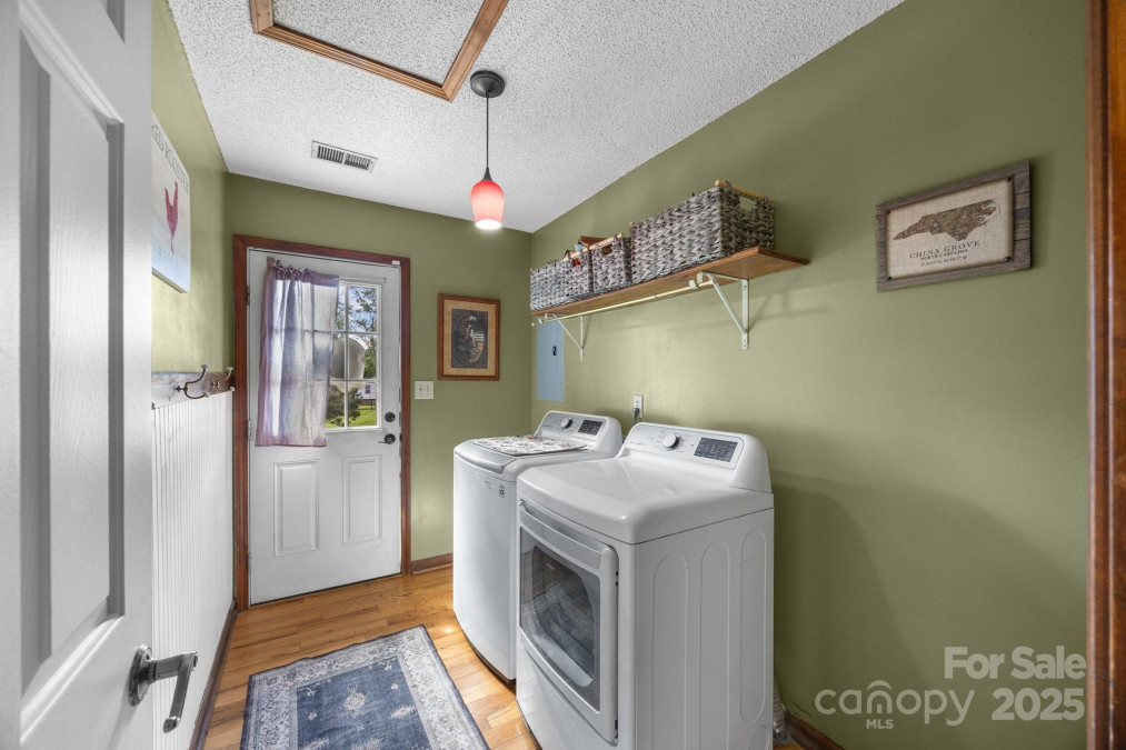 425 Troutman Rd Rockwell, NC 28138