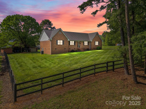 425 Troutman Rd Rockwell, NC 28138