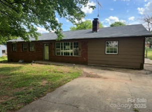 140 Porter Rd Statesville, NC 28625