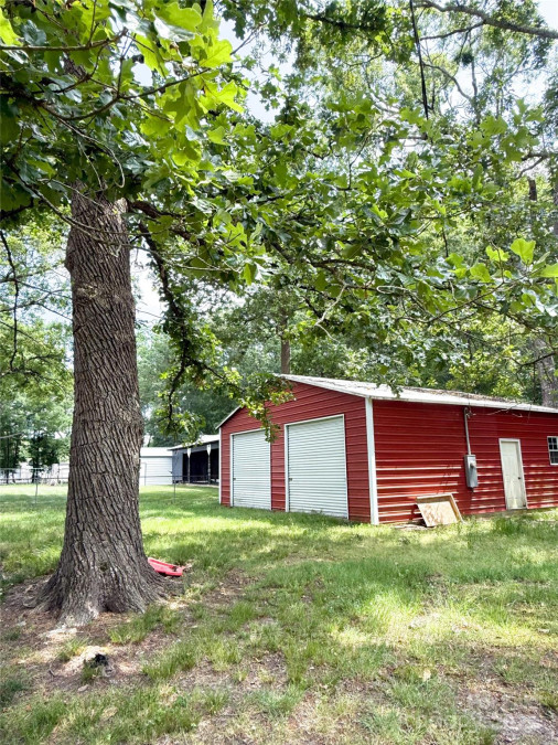 511 Eastwood Dr Albemarle, NC 28001