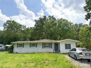 511 Eastwood Dr Albemarle, NC 28001