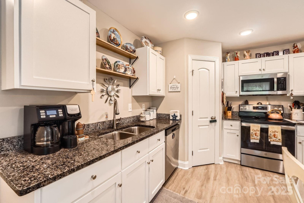 105 17th St Salisbury, NC 28144