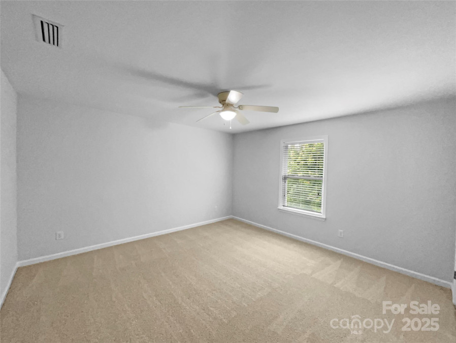 1814 Tradd Ave Clover, SC 29710