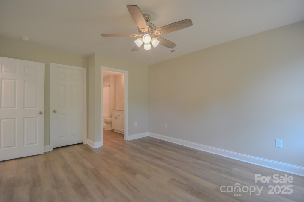 407 Chambers St Statesville, NC 28677