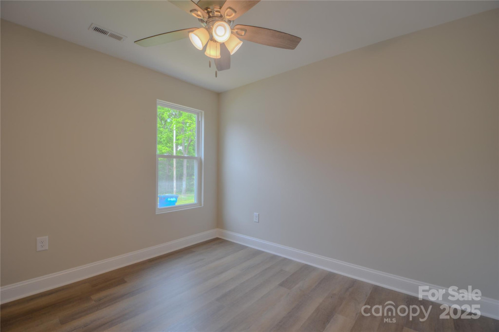 407 Chambers St Statesville, NC 28677