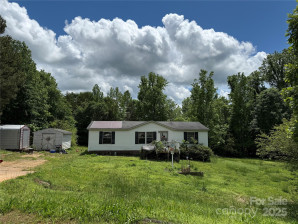 118 Burnside Ct Clover, SC 29710
