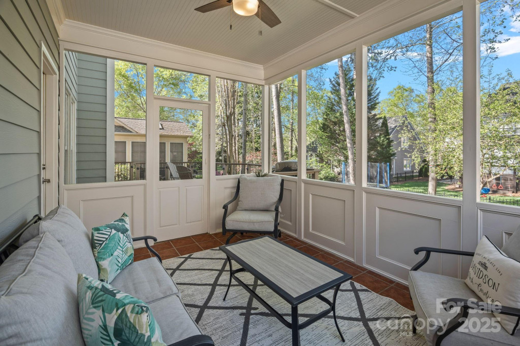 19679 Wooden Tee Dr Davidson, NC 28036