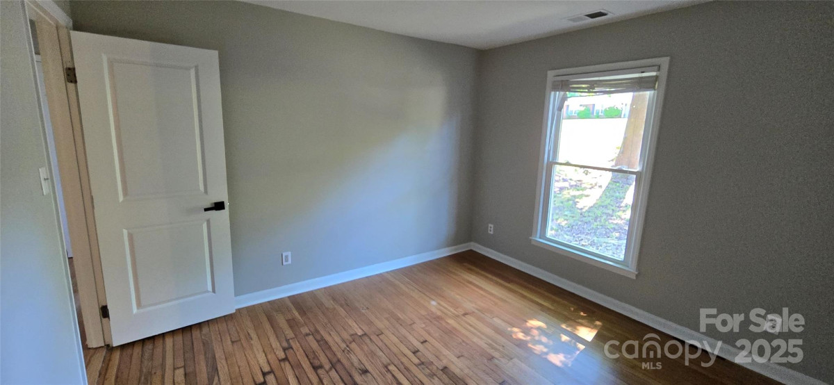 401 Pamela St Gastonia, NC 28054