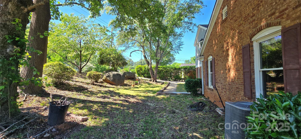 401 Pamela St Gastonia, NC 28054