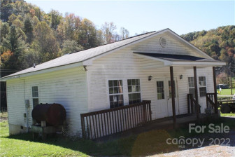 306 Culvin Creek Rd Marshall, NC 28753