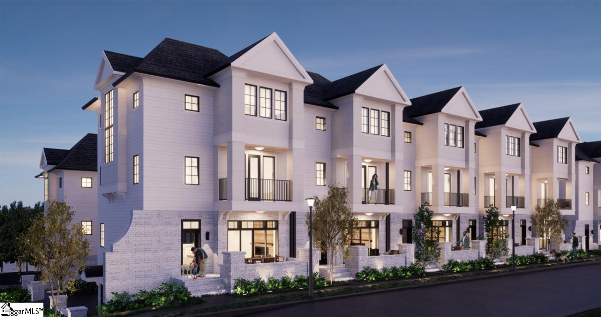 26 Claussen , Greenville, SC 29601 MLS 1486573