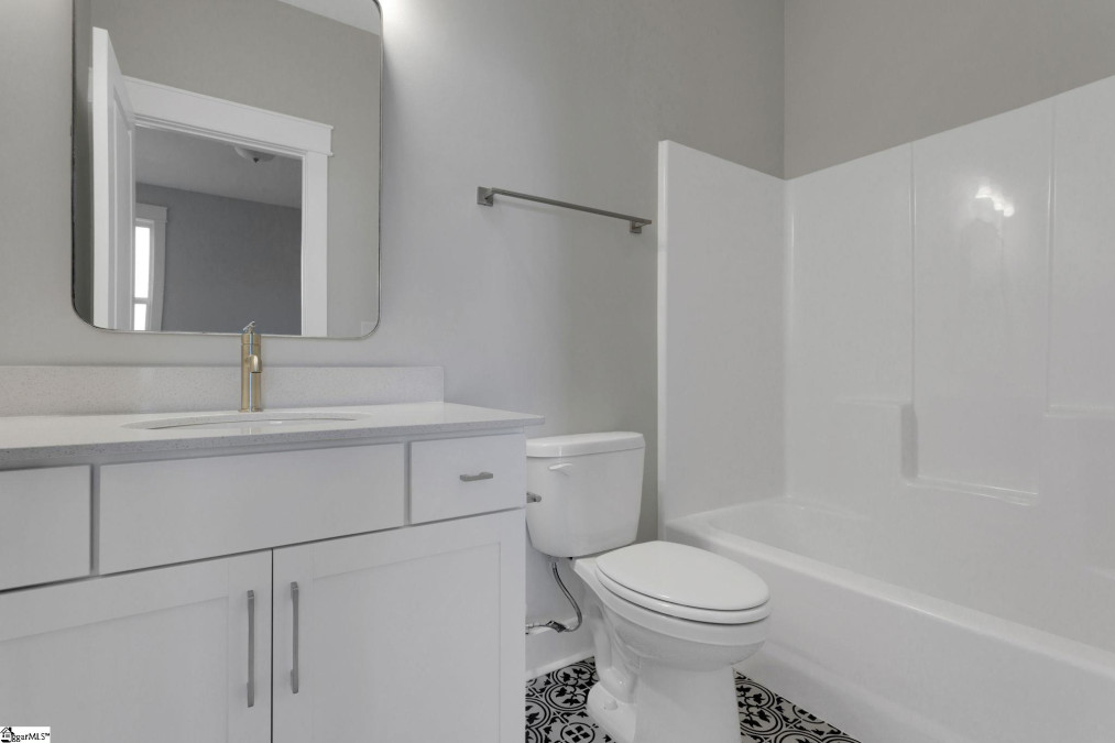 5 Tanner Hall, Greenville, SC 29607 MLS 1488914