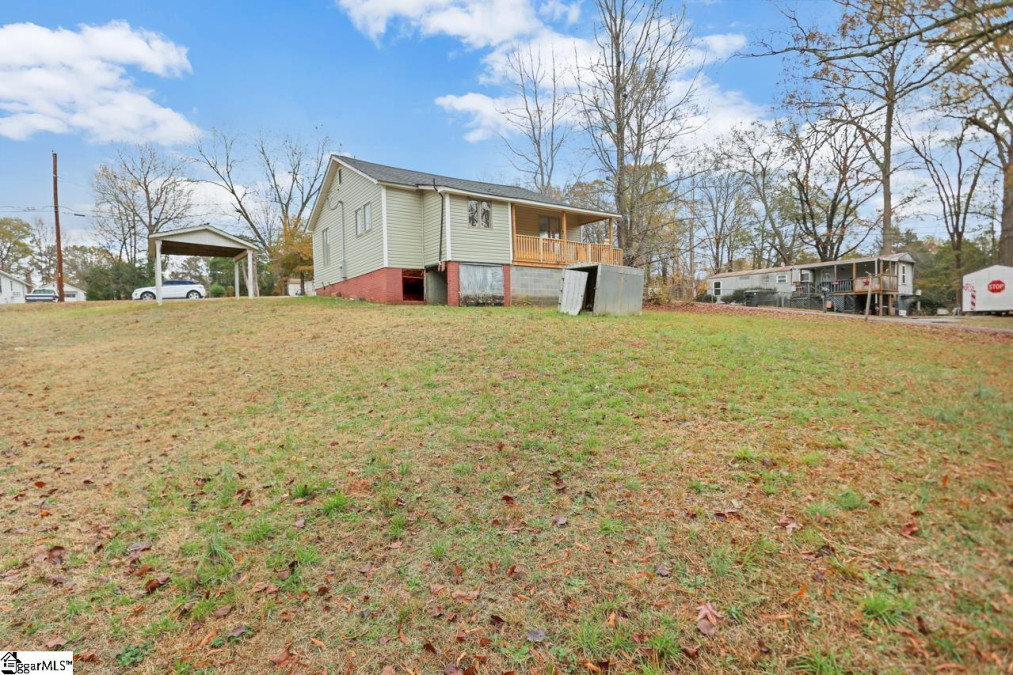 218 Wilbur  Union, SC 29379-2761