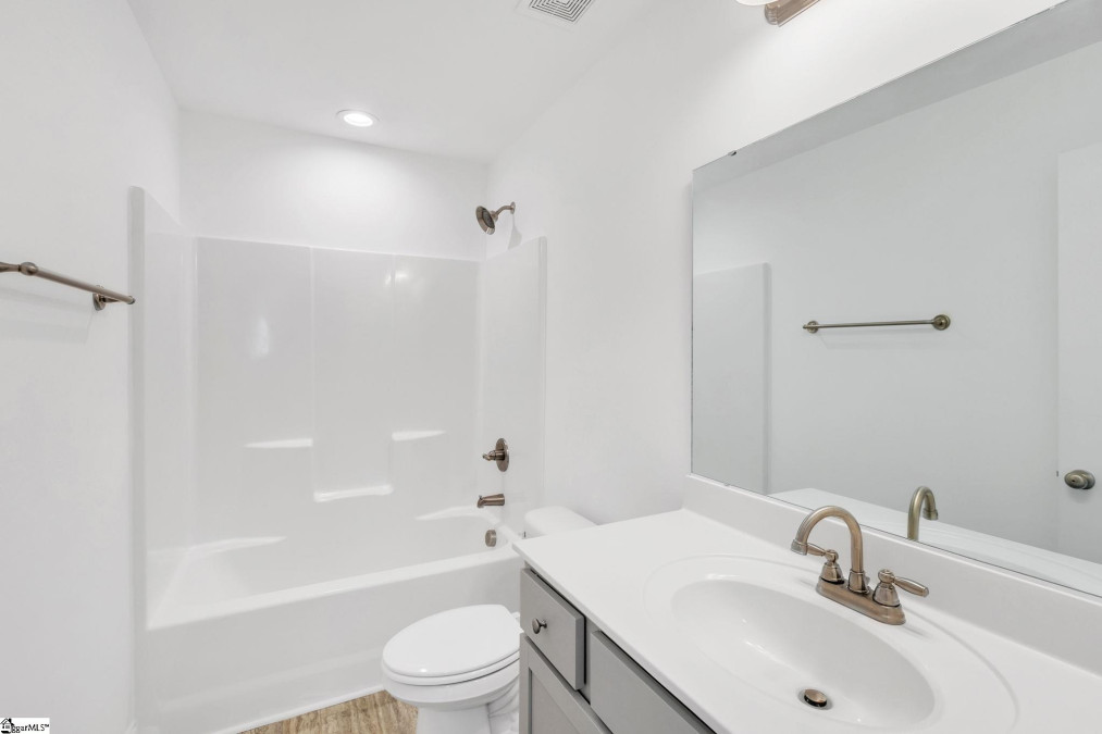 194 Rosewood , Duncan, SC 29334 MLS 1515526