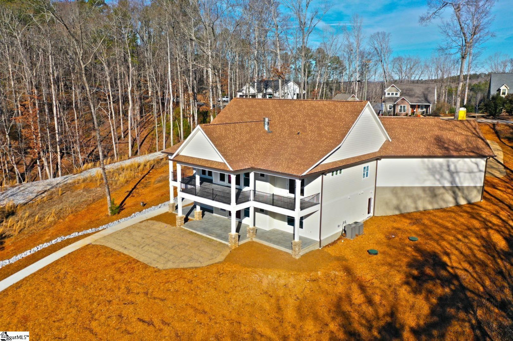 572 Mcalister  West Union, SC 29696