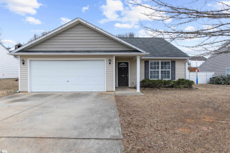 574 Duncan Station Duncan, SC 29334