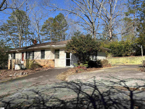 105 Lovingood N Walhalla, SC 29691