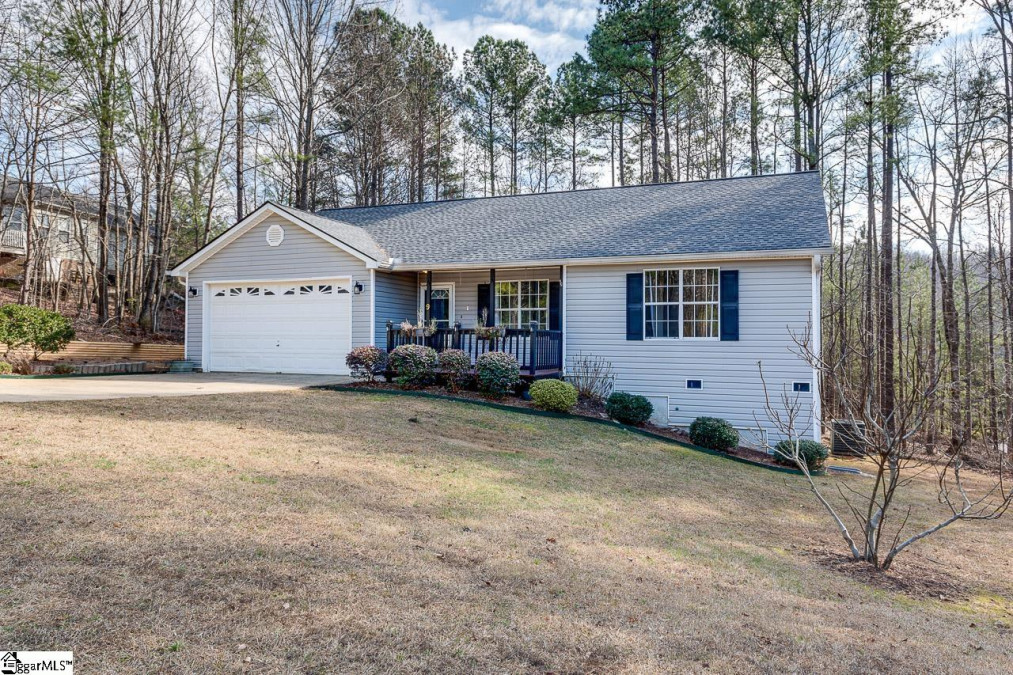 9 Oasis  Taylors, SC 29687